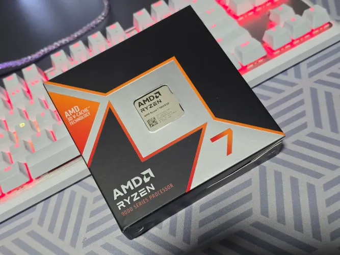 Oportunidade Processador AMD Ryzen 7 9800X3D novo , lacrado, caixa e NF analiso propostas