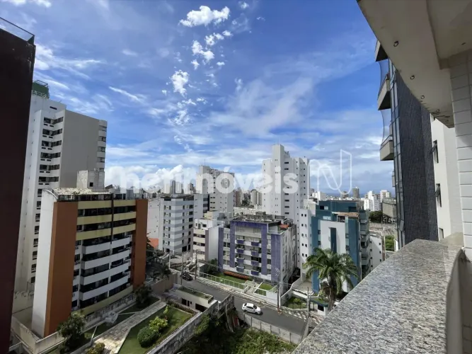 Apartamento de 2 (dois) quartos à venda, na Pituba, Salvador-BA, com 81,40m²;