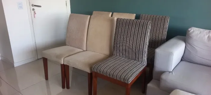 Conjunto de cadeiras