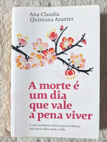 Livro A Morte É Um Dia Que Vale A Pena Viver