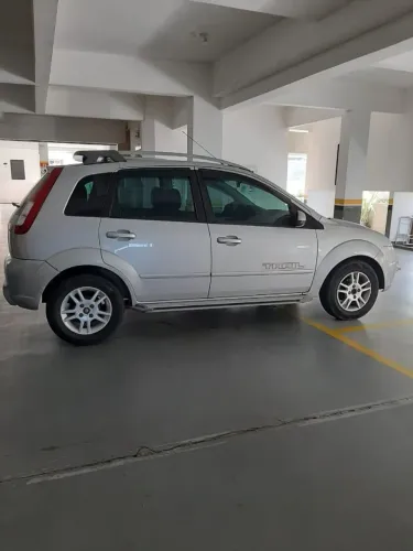 Ford Fiesta Trail 1.0 8V Flex 5P 2008