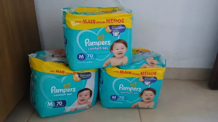 Fralda Pampers M