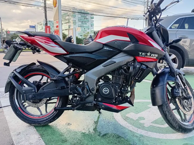 Linda Dominar 200cc