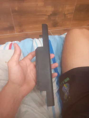 Bateria para notebook potente semi nova usada 3 vezes