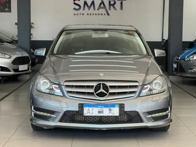 Mercedes-Benz C-180 CGI Sport 1.6 TB 16V 156cv Aut. 2014