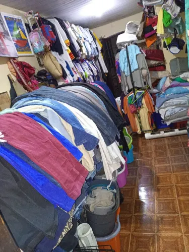 Roupas masculinas,feminas , infantis, sapatos, sandálias tênis,cama mesa e banho