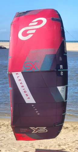 Kite Eleveight XS 9M + BARRA