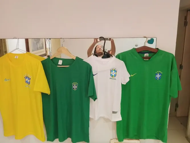 Camisas da seleção últimas unidades