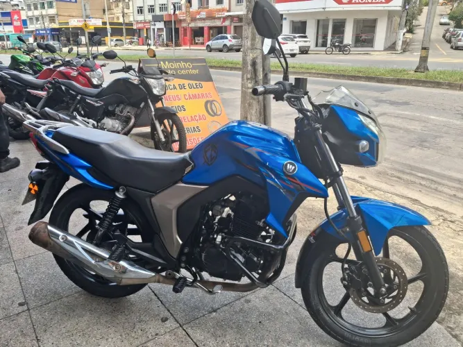 Moto DK150 Azul - FIPE R$10.000 - IPVA Pago