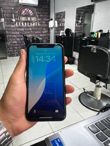 iPhone XR 64GB