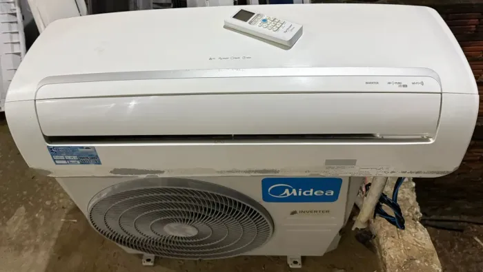 Ar-Condicionado Split Midea Inverter 12.000 BTUs - Econômico e Potente