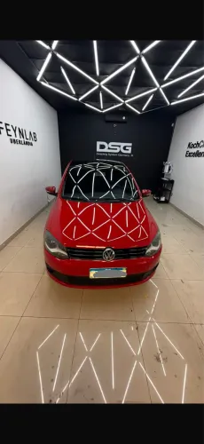 Volkswagen Fox 1.0 MI Total Flex 8V 5P 2011