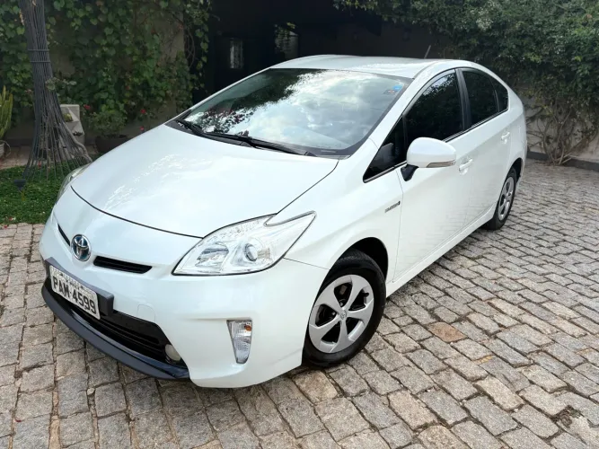 Toyota Prius Hybrid 1.8 16V 5P Aut. 2015