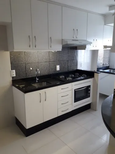 Apartamento de 2 quartos - QC 13 Mangueiral