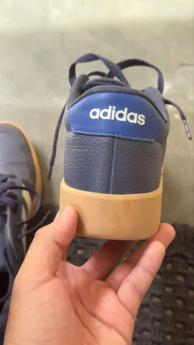 Tênis adidas breaker 3.0