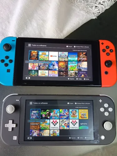 Vendo dois Nintendo swit um Nintendo swit v2 e outro Nintendo swit lite desbloqueado 1600