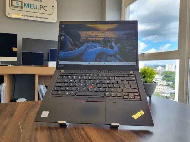 Notebook Lenovo Thinkpad T14 Gen 1 - Core i7 | 11ª geração | 256GB SSD | 16GB DDR4 | 14"