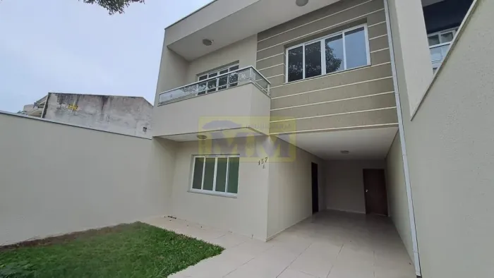 Sobrado à Venda no Pineville com 3 Quartos (Suíte com Closet) e Edícula com Ch