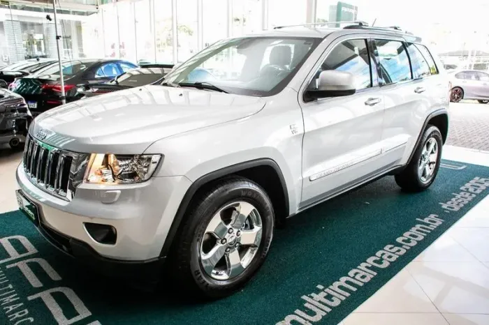 Jeep Grand Cherokee Laredo 3.6 4X4 V6 Aut. 2011