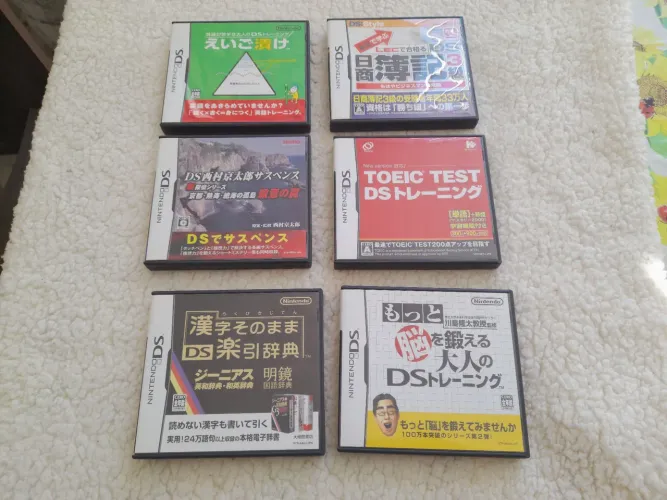 Conjunto de 6 jogos Ds da Nintendo usado conservado.