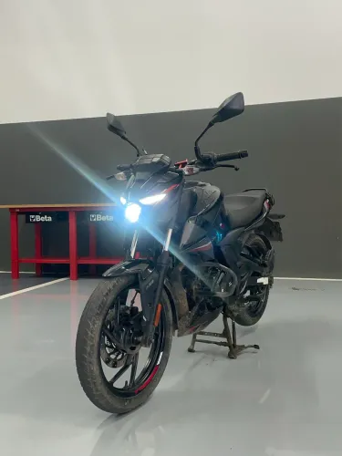PULSAR N150 Bajaj
