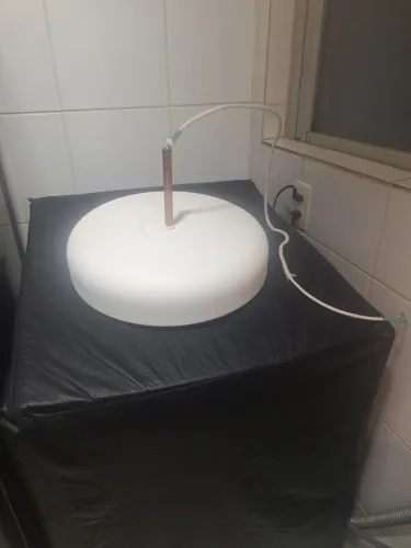 VENDE-SE UM PENDENTE MARCA BIS EM ALUMÍNIO
