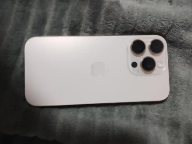 Apple iPhone 16pro