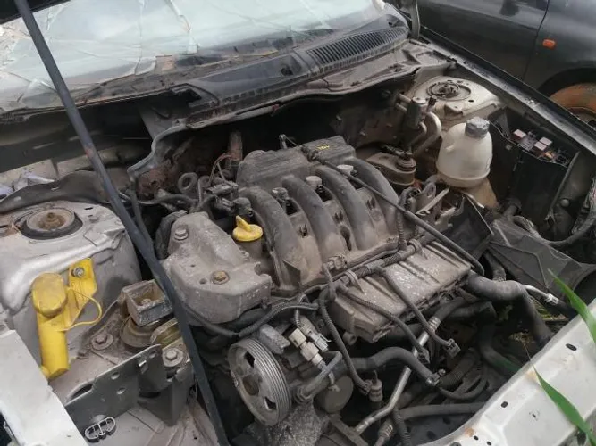 Sucata Renault Megane 99 para retirada de peças