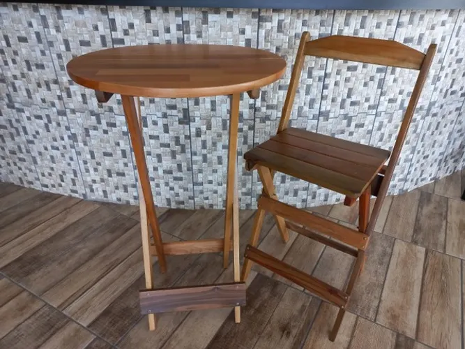 Mesa alta retrátil de madeira para bar