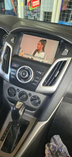 Multimídia ford focus 9 polegadas Carplay sem fio