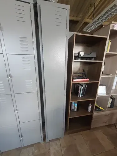 Armário de 1 portas com prateleira - Novo