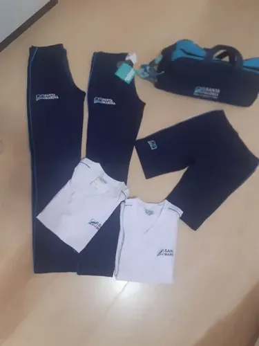 Uniforme escolar Santa Marina
