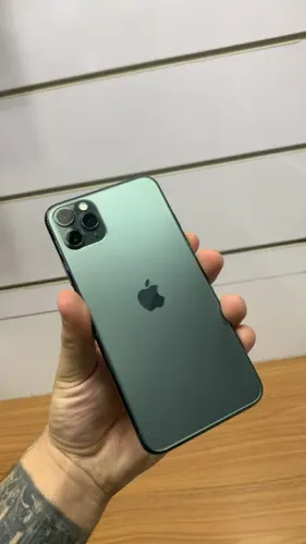 iPhone 11 Pro Max verde