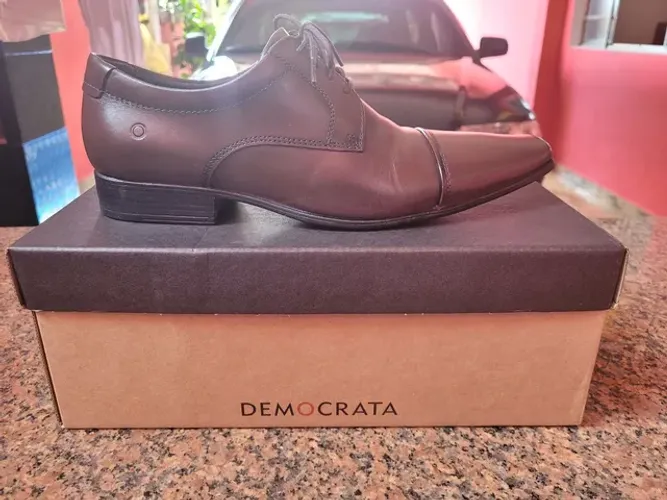 Sapato social (são 2 por 1, leia)