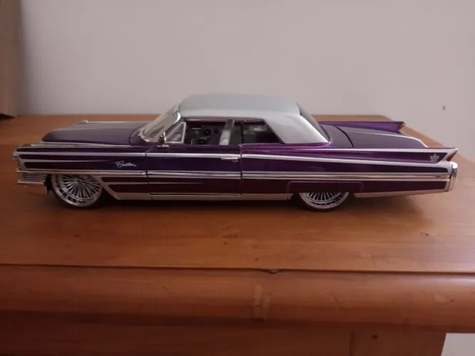 miniatura jada 1/24 Cadillac