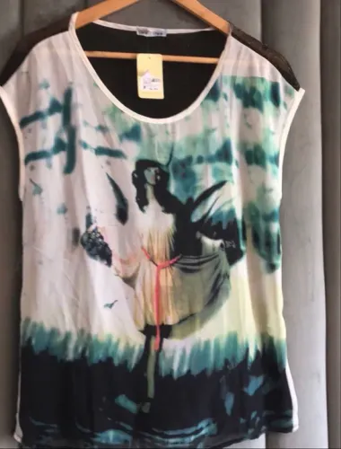 Blusa deusa atenas em crepe NOVA Tamanho P