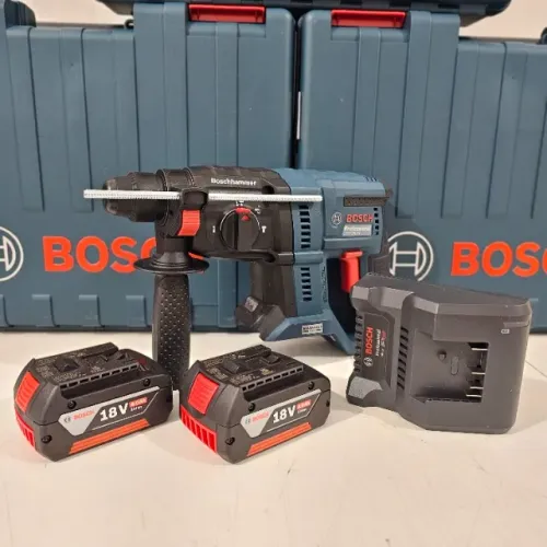 Martelete Profissional Duas Baterias 18V 4.0Ah Brushless Com Maleta Bosch GBH180Li 