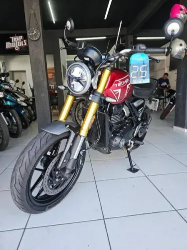 TRIUMPH SPEED 400 2025