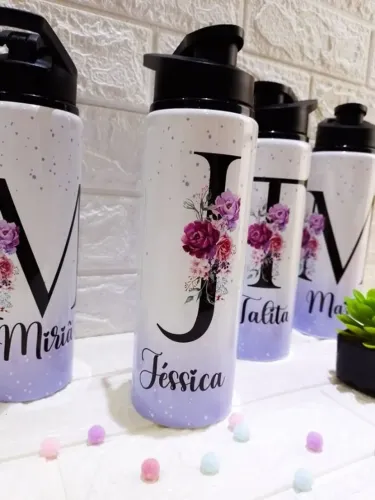 Garrafas Personalizadas com Nome e Inicial