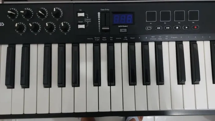 Teclado Controlador 61 teclas