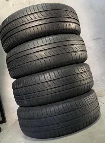 Pneus 195 60 aro 16 Pirelli semi-novos