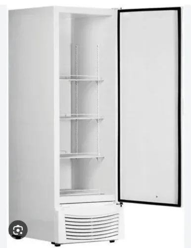 NZ. Freezer vertical 577 litros GELOPAR porta sólida 