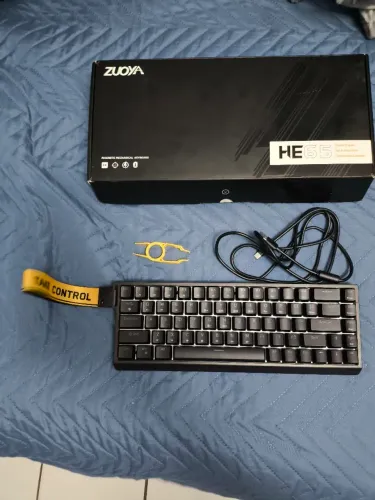 Teclado zuouya he 65 (não funciona)