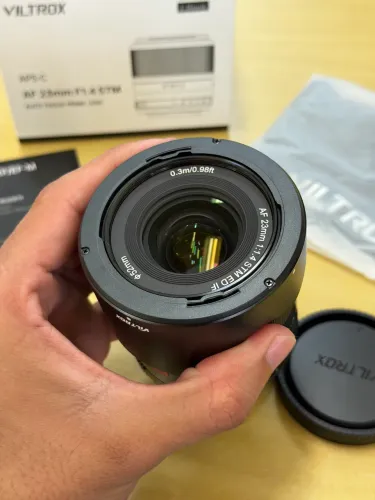 Lente Viltrox 23mm para Sony APSC