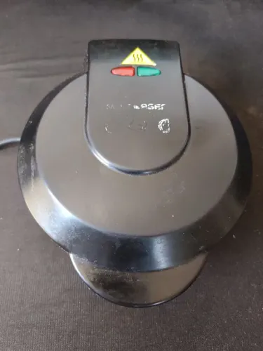 Omeleteira elétrica Multilaser Gourmet 