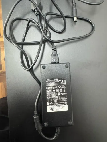 ? Carregador Dell Original 180W 7.4mm com Cabo de Energia ? Praticamente Novo!