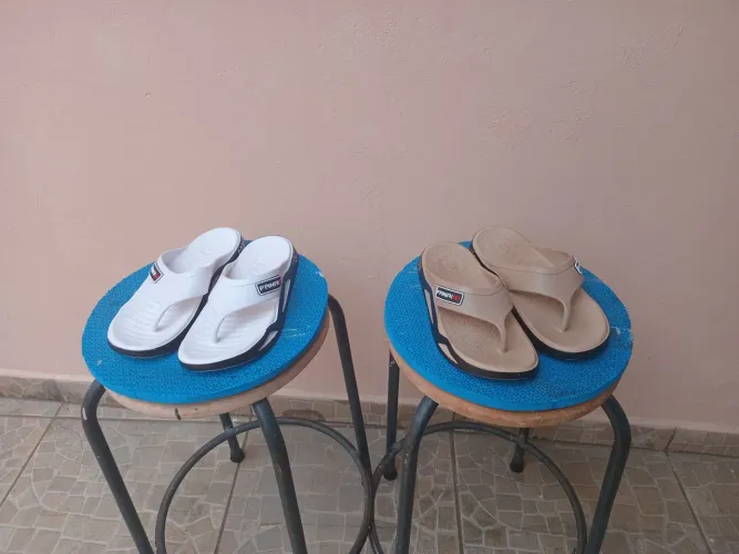 Chinelos femininos