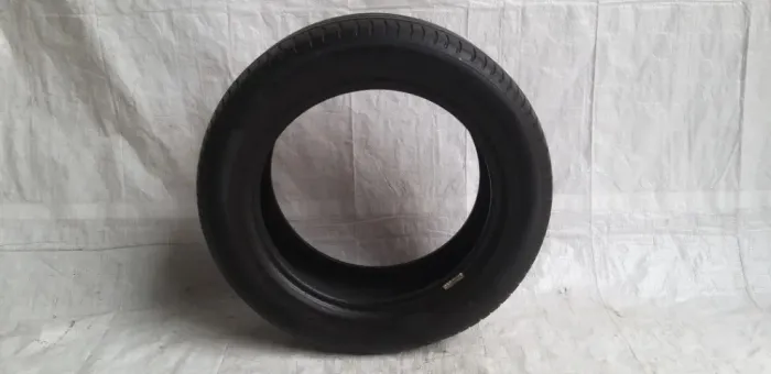 Pneu MICHELIN 205/55/R16 vulcanizado #095