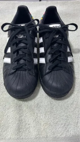 Tênis Adidas Superstar 
