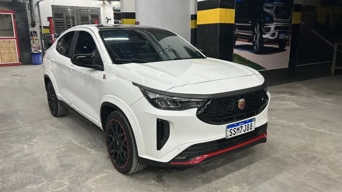 Fiat Fastback Abarth Turbo Flex 1.3 Aut. 2025